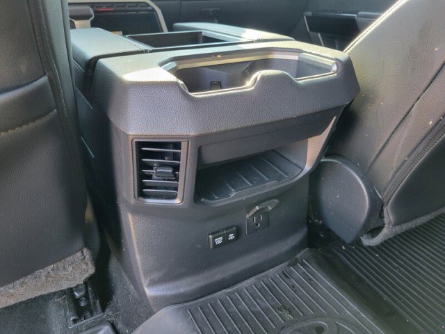 Used 2024 Toyota Tundra Limited image 31