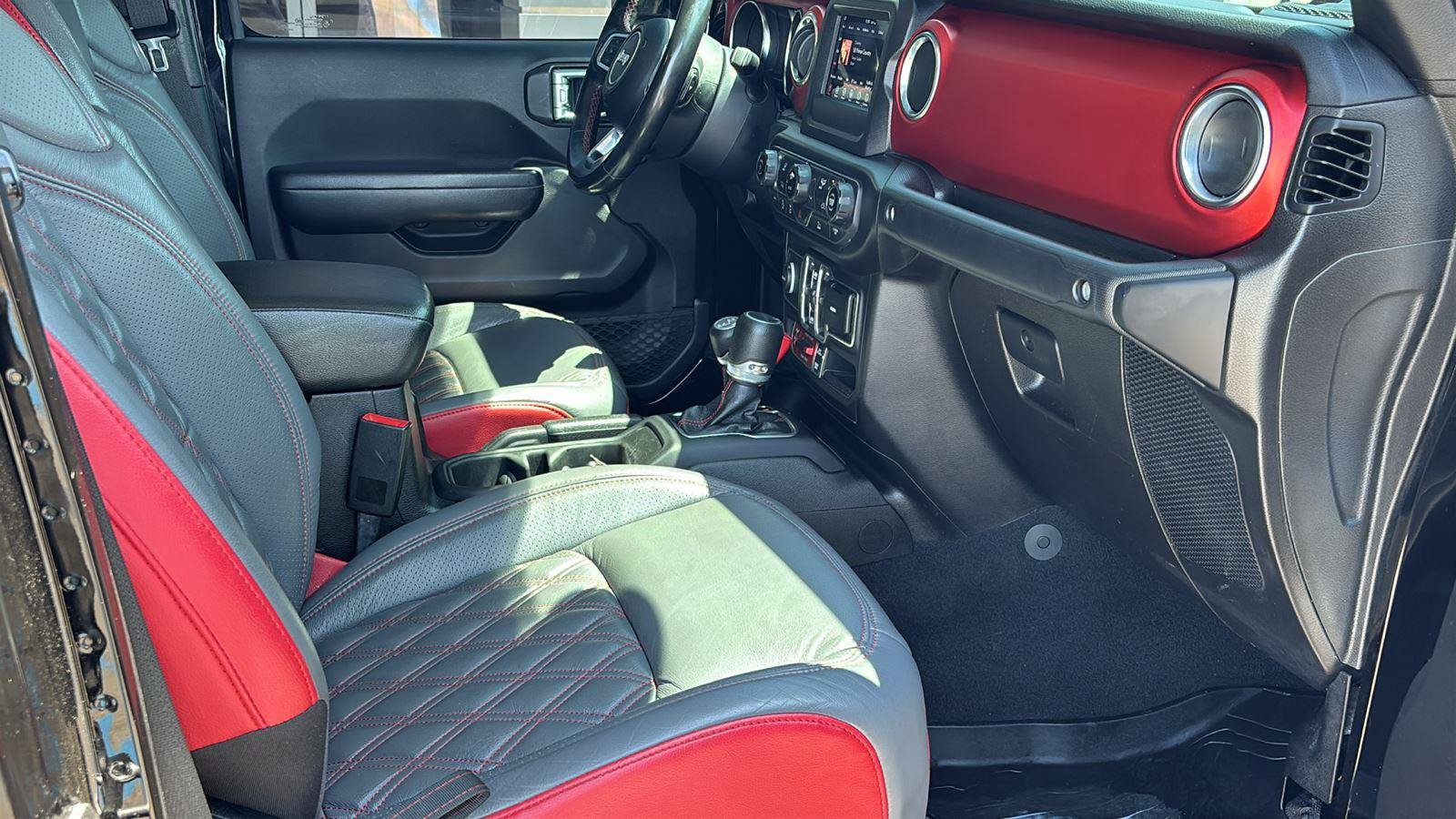 Used 2020 Jeep Gladiator Rubicon AWD/4WD image 21