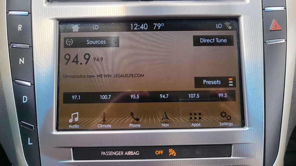 Used 2018 Lincoln MKZ Reserve w/ Climate Package FWD image 33