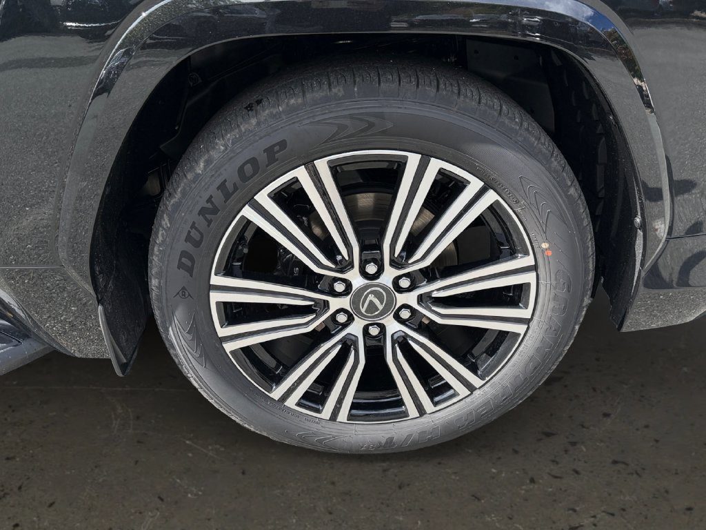 New 2026 Lexus LX 600 4WD w/ Appearance Package image 26