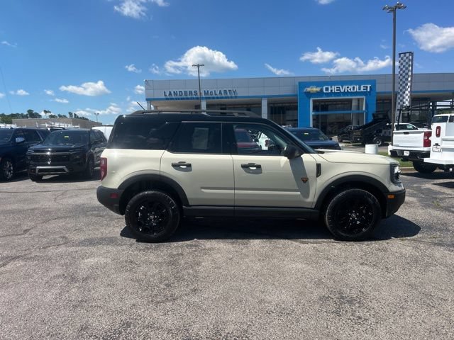 Used 2025 Ford Bronco Sport Badlands AWD/4WD image 2