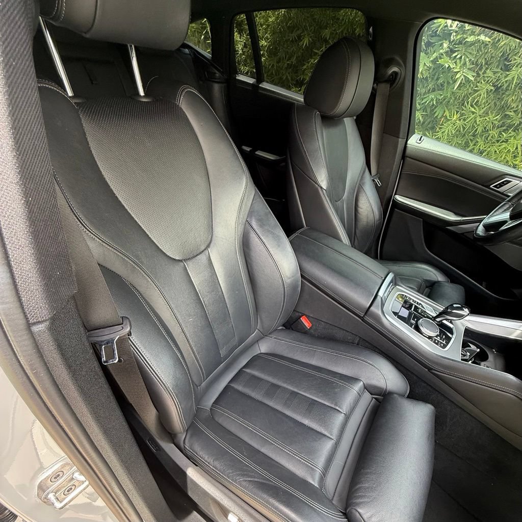Used 2021 BMW X6 sDrive40i w/ M Sport Package RWD image 13