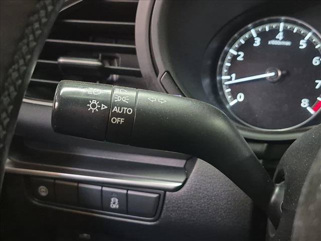 Used 2020 MAZDA MAZDA3 Sedan w/ Select Package FWD image 9