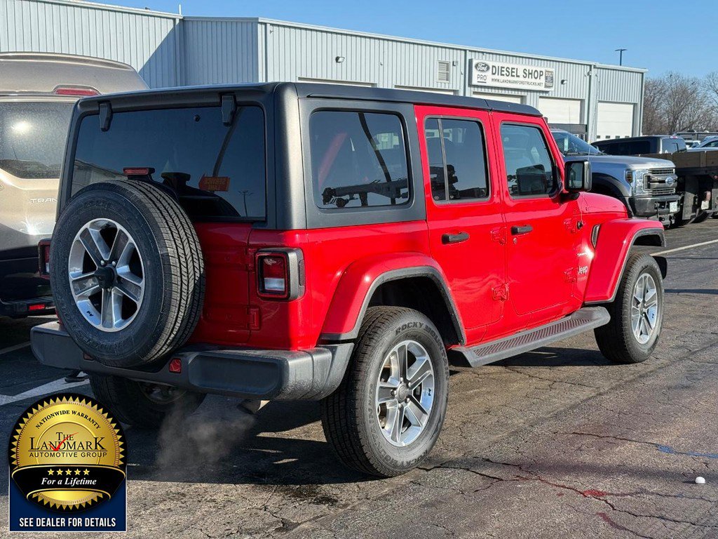 Used 2019 Jeep Wrangler Unlimited Sahara image 5