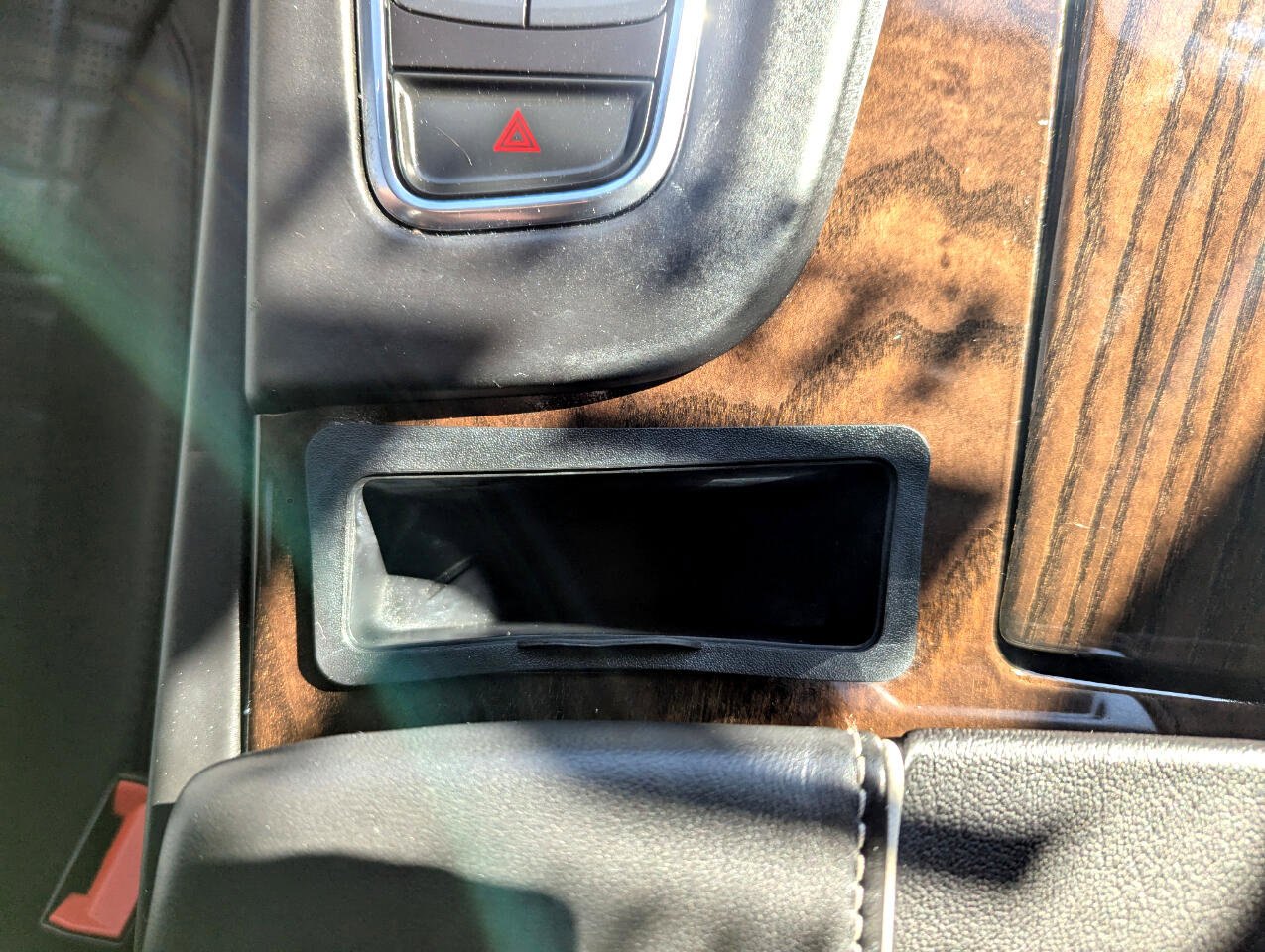 Used 2022 Cadillac Escalade ESV Sport Platinum image 30