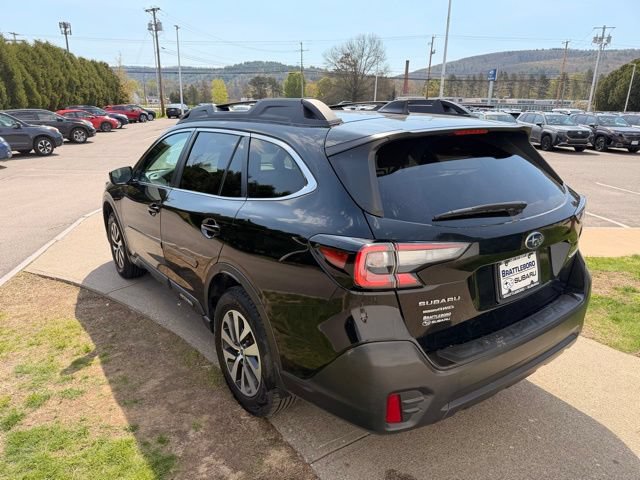 Used 2022 Subaru Outback Premium AWD/4WD image 6