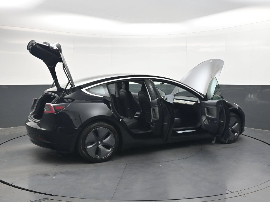 Used 2019 Tesla Model 3 Standard Range Plus RWD image 38