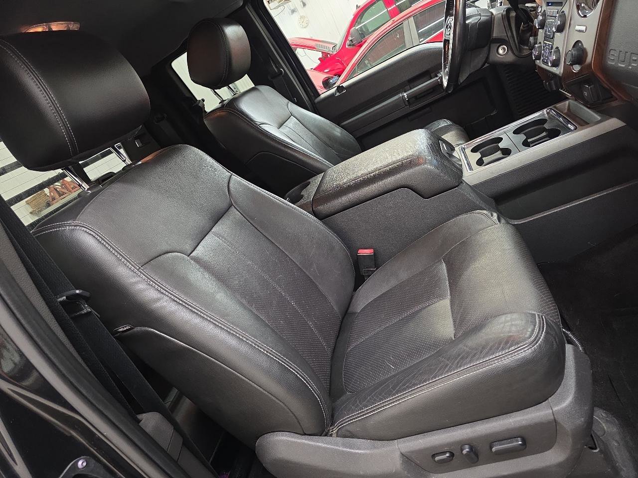 Used 2015 Ford F350 Lariat w/ Chrome Package AWD/4WD image 43