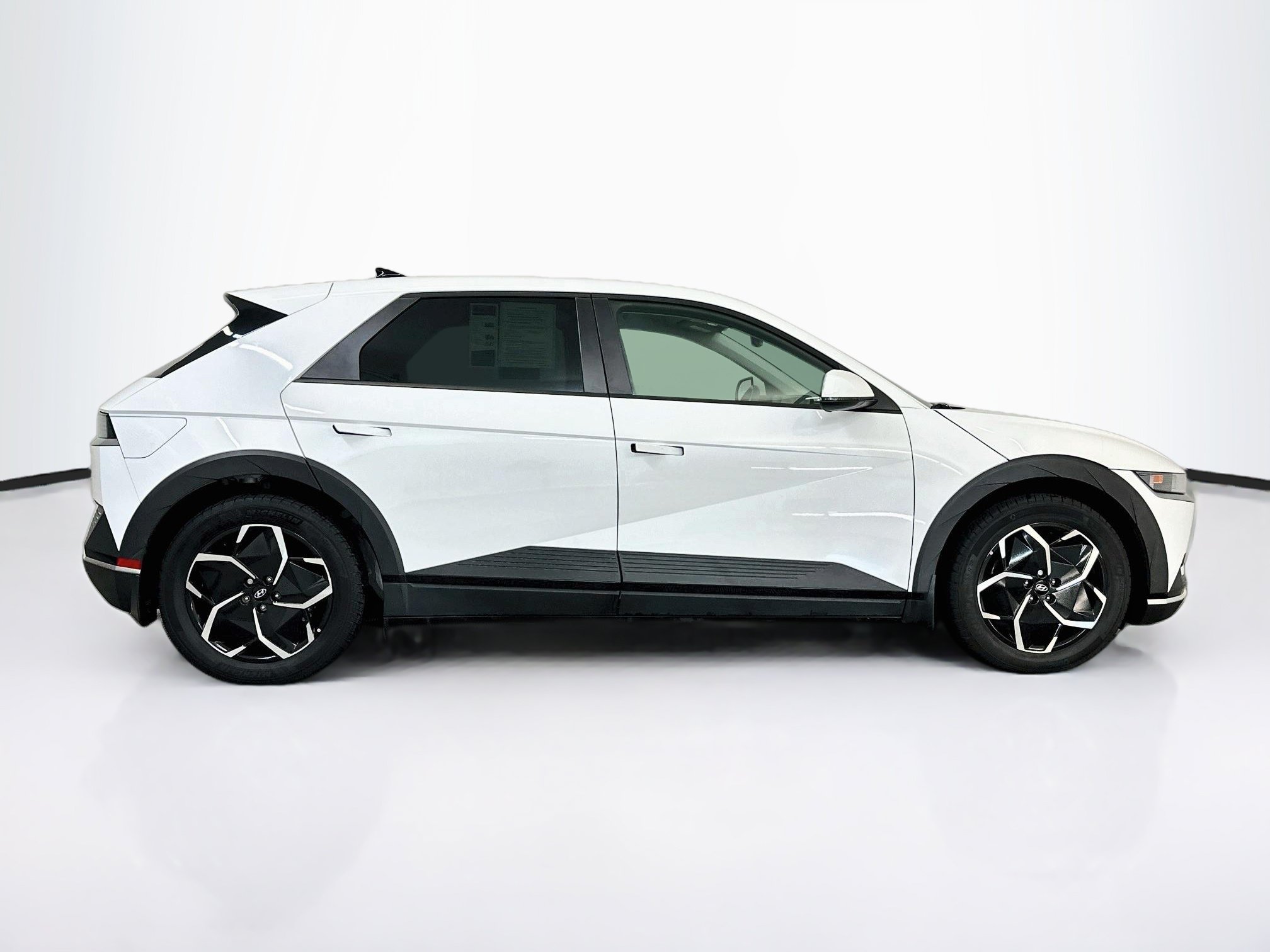 Used 2024 Hyundai Ioniq 5 SEL AWD/4WD image 10