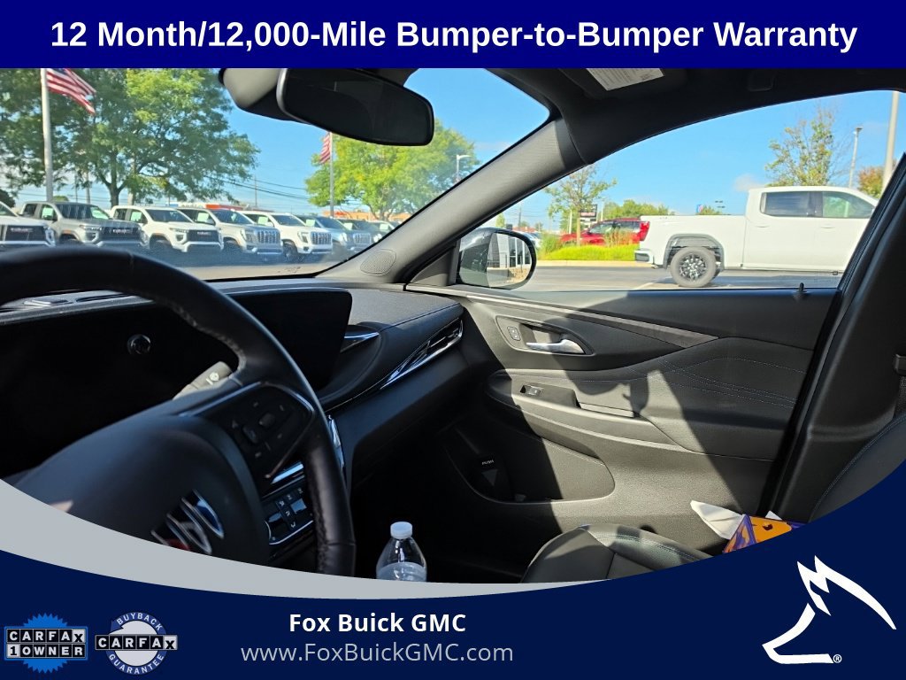Used 2024 Buick Envista Sport Touring w/ Convenience I Package FWD image 11
