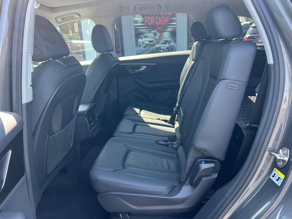 Used 2023 Audi Q7 3.0T Premium w/ Convenience Package AWD/4WD image 14