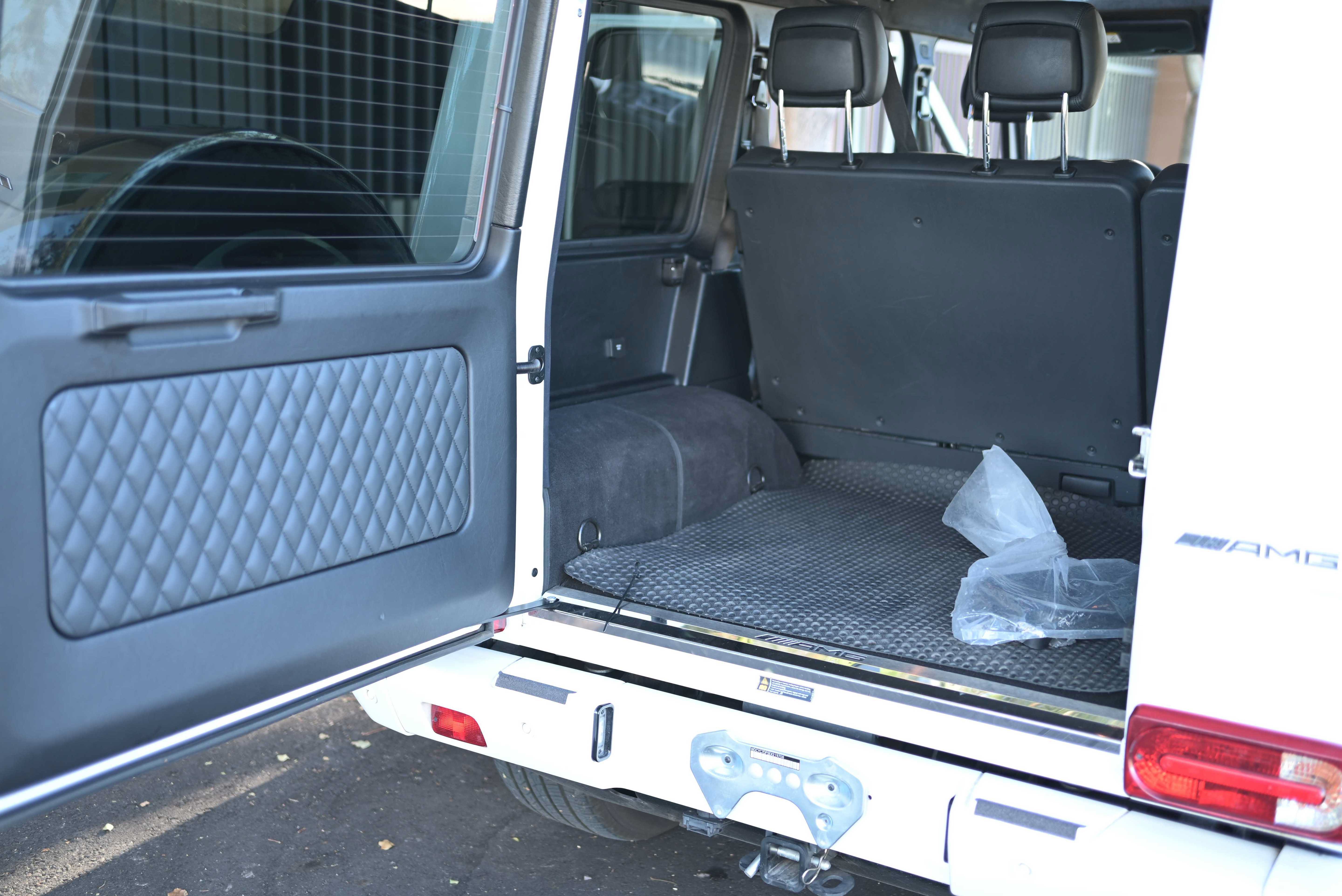 Used 2014 Mercedes-Benz G 63 AMG 4MATIC w/ PA6 Package image 17