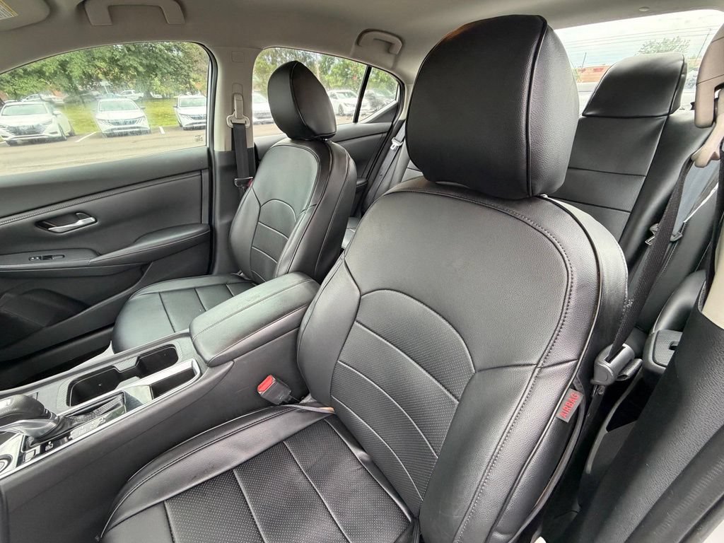 Used 2021 Nissan Sentra SV FWD image 7