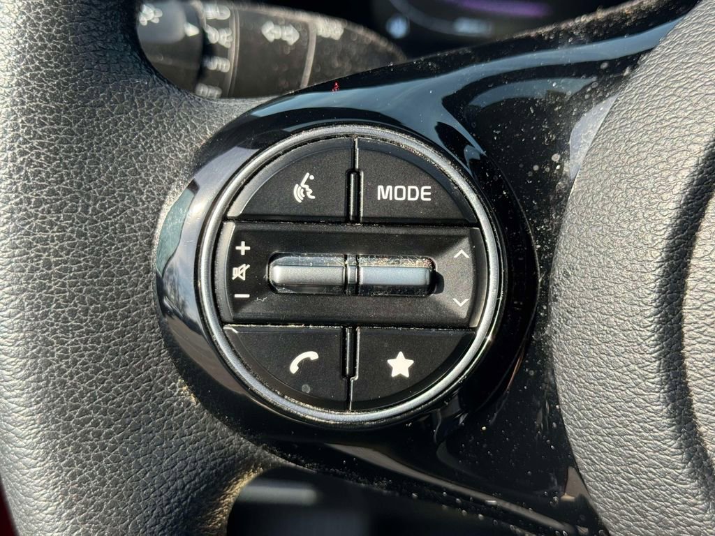 Used 2023 Kia Soul S image 19