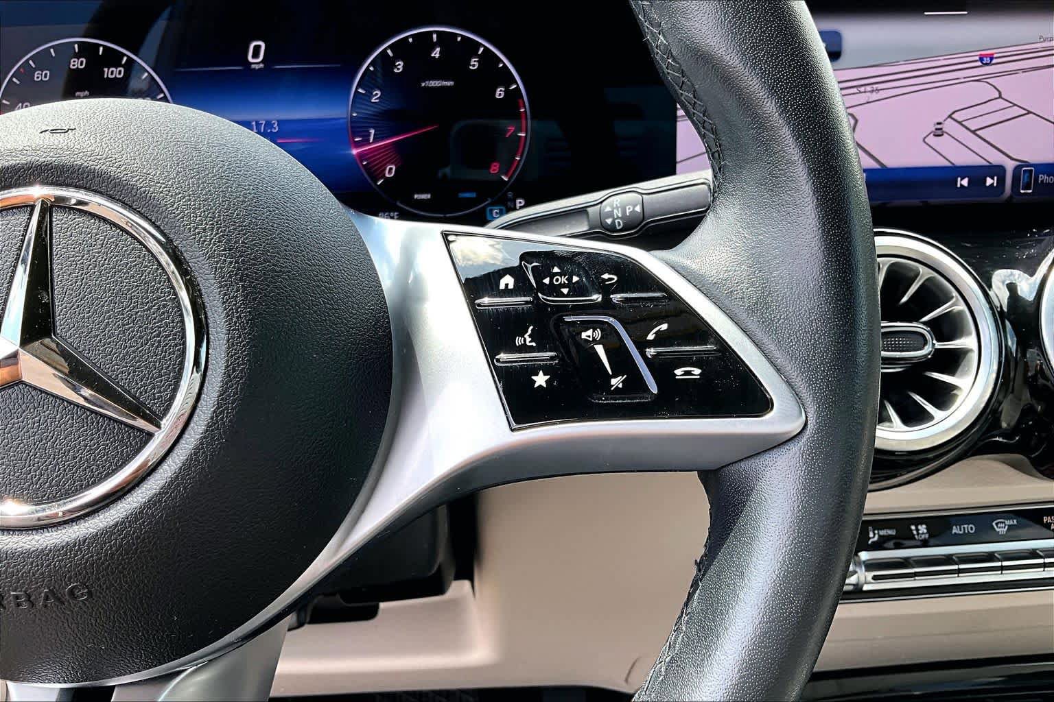 Certified 2024 Mercedes-Benz GLB 250 image 25