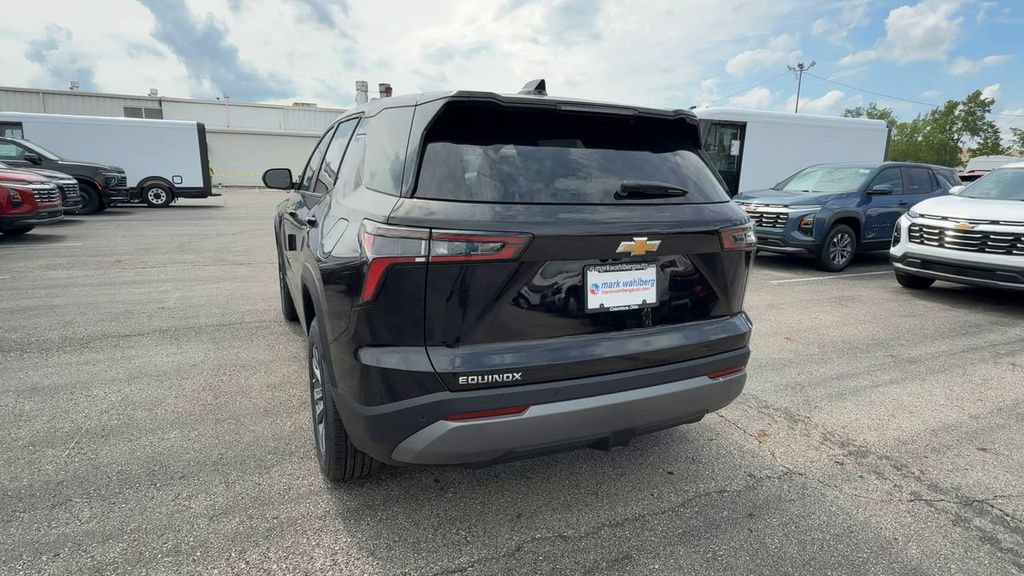 New 2026 Chevrolet Equinox LT w/ LPO, Floor Liner Package FWD image 7