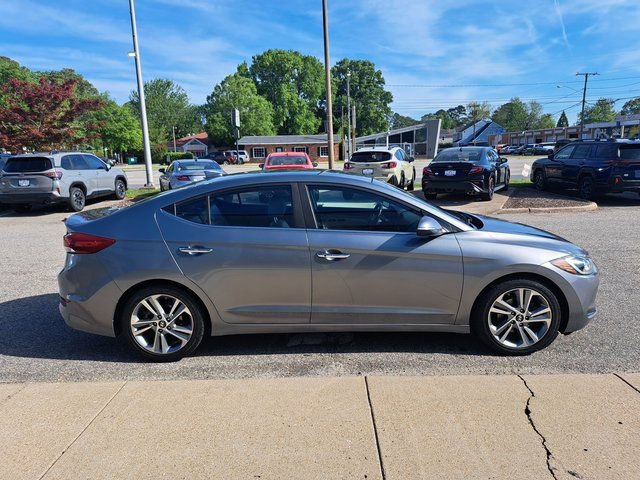 Used 2017 Hyundai Elantra Limited image 7