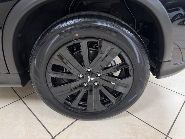 New 2026 Mitsubishi Outlander Sport LE AWD/4WD image 19
