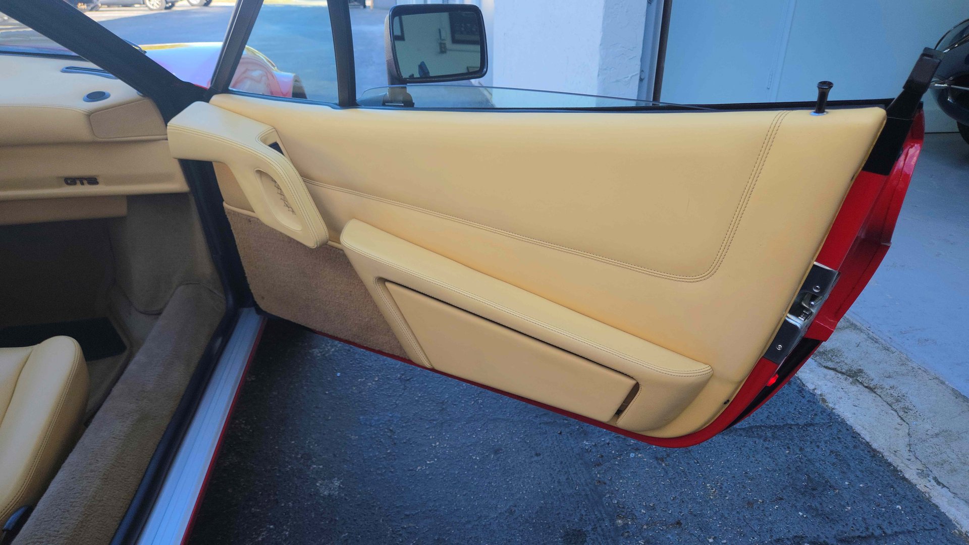 Used 1986 Ferrari 328 GTS image 17