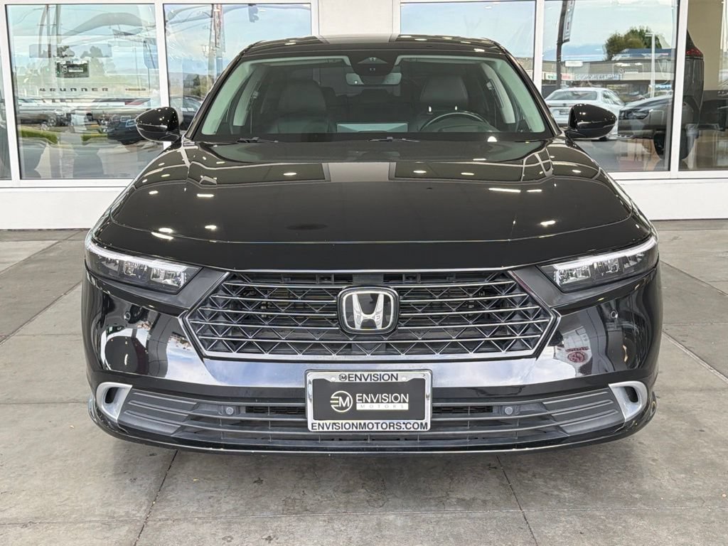 Used 2024 Honda Accord Touring image 4