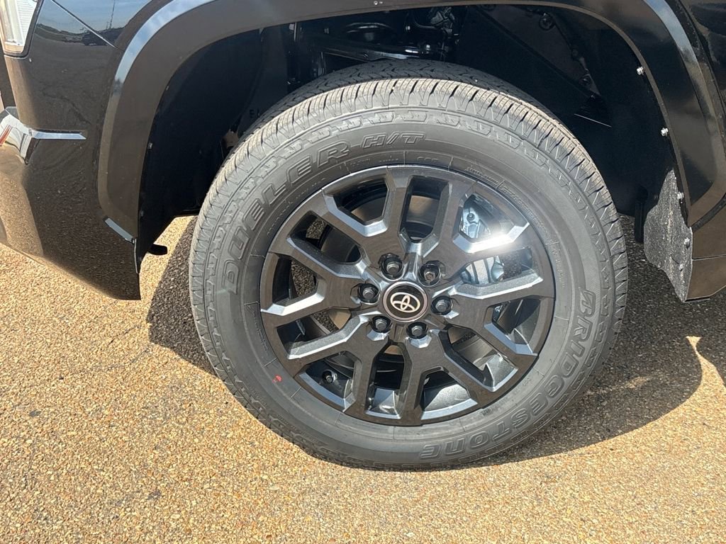 New 2026 Toyota Tundra Platinum image 27