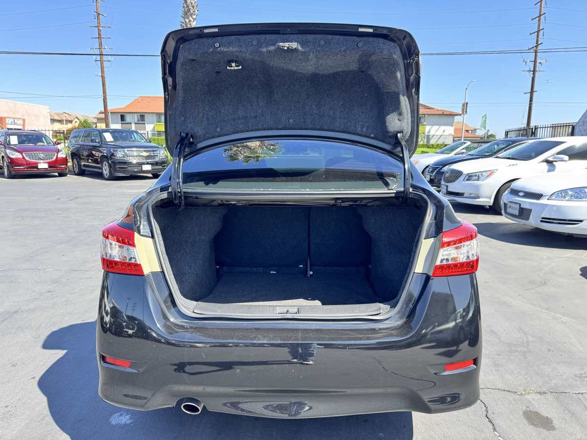 Used 2014 Nissan Sentra SR FWD image 25