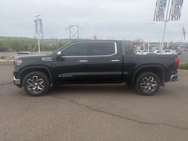 Used 2024 GMC Sierra 1500 SLT image 3
