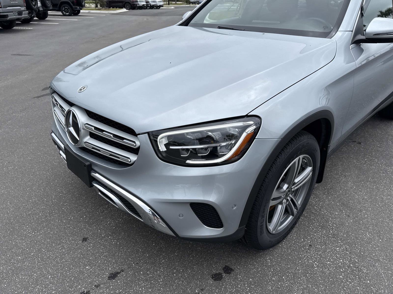Used 2022 Mercedes-Benz GLC 300 4MATIC image 9