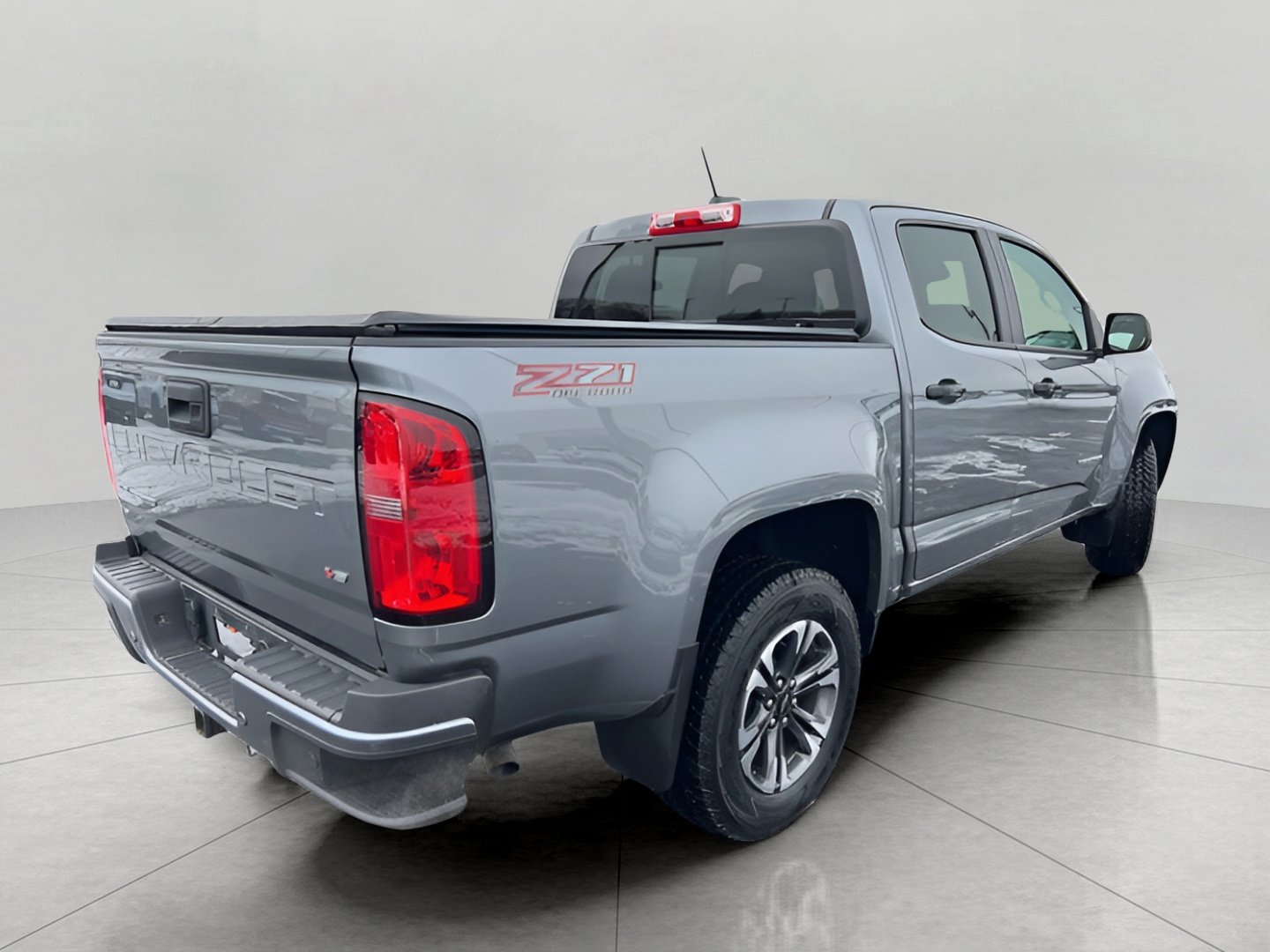 Used 2021 Chevrolet Colorado Z71 w/ Safety Package image 8