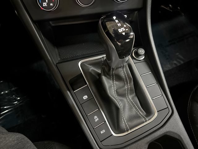 Certified 2023 Volkswagen Jetta Sport FWD image 21