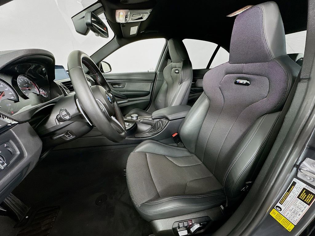 Used 2018 BMW M3 image 21