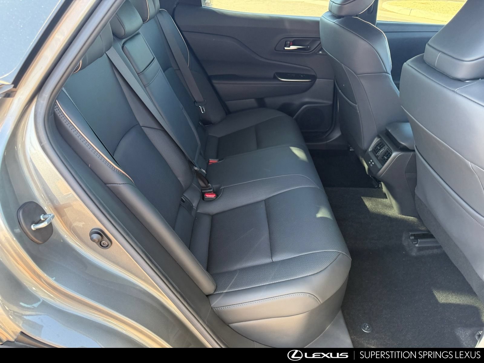Used 2023 Toyota Crown Platinum AWD/4WD image 28