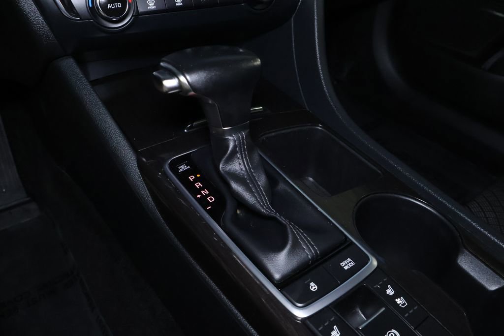 Used 2020 Kia Optima Premium image 31