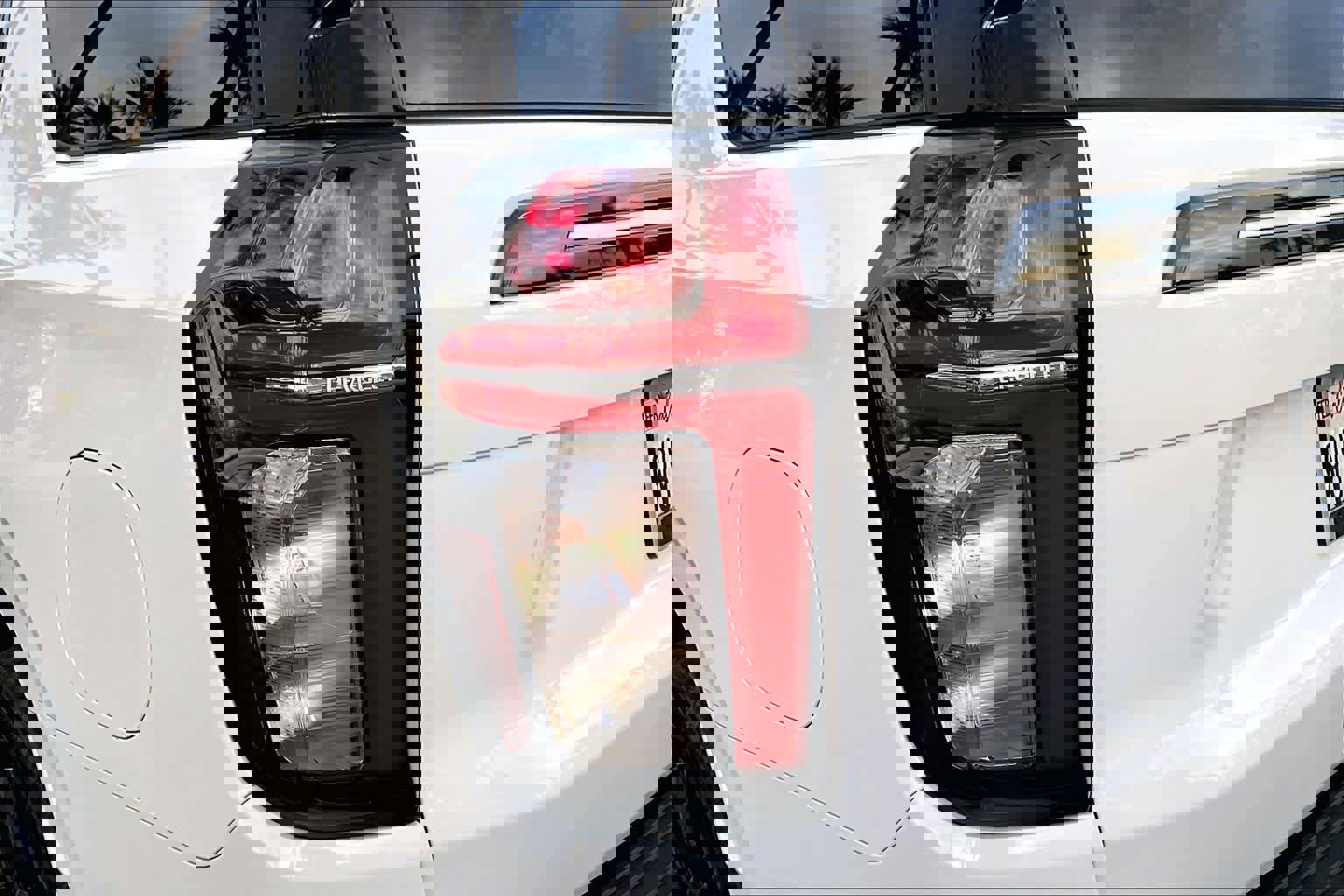 Used 2021 Chevrolet Tahoe RST w/ Luxury Package image 28