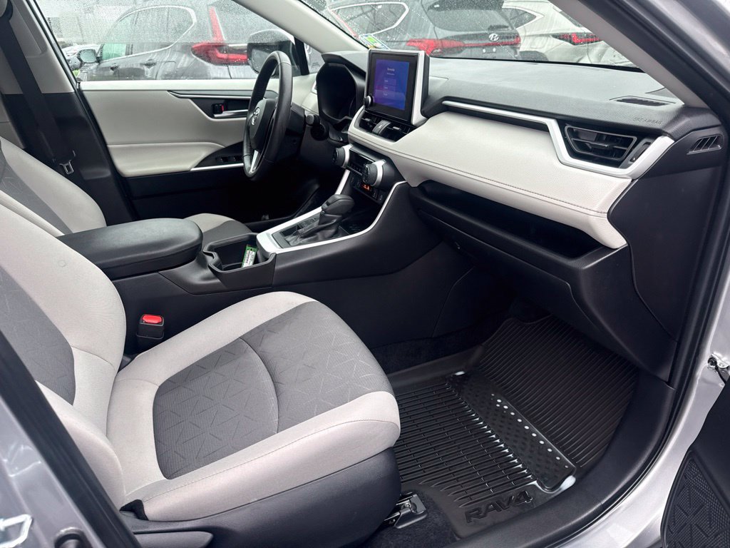 Certified 2025 Toyota RAV4 XLE w/ Convenience Package AWD/4WD image 24