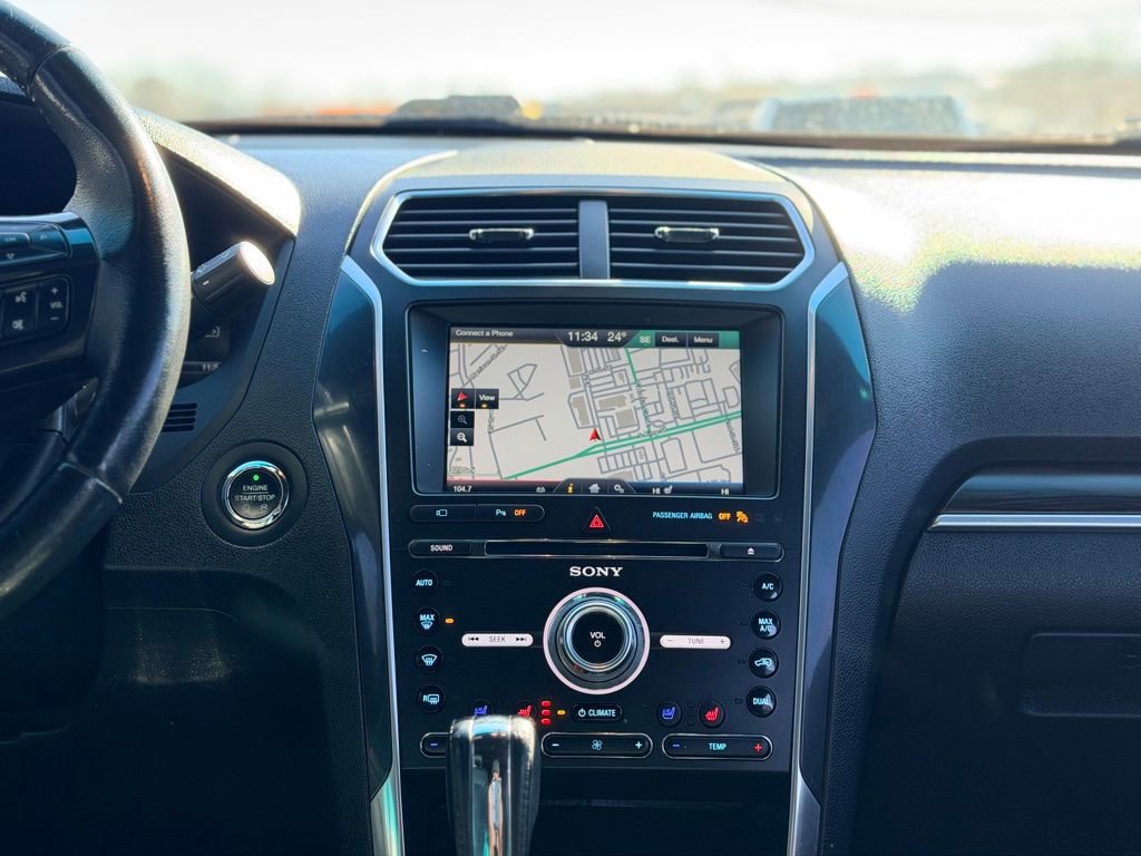 Used 2016 Ford Explorer Limited image 27