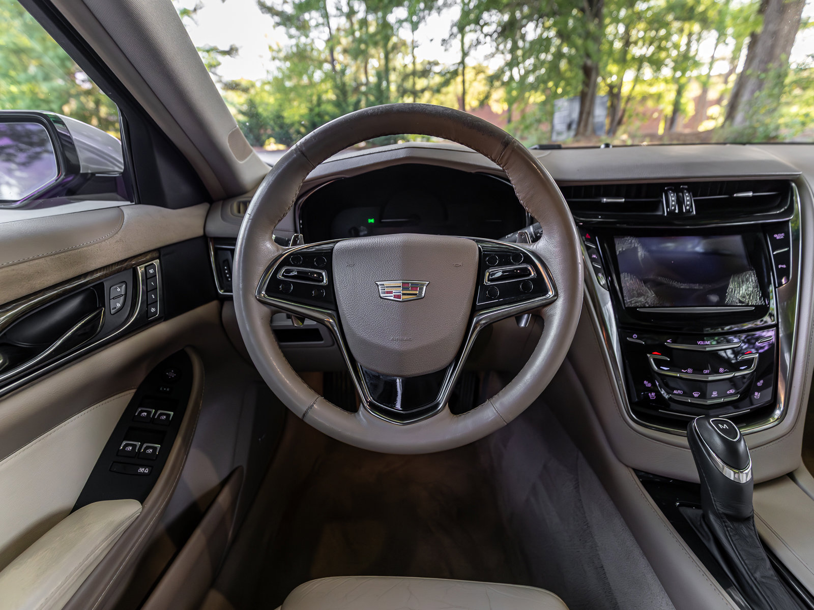 Used 2016 Cadillac CTS Luxury RWD image 6