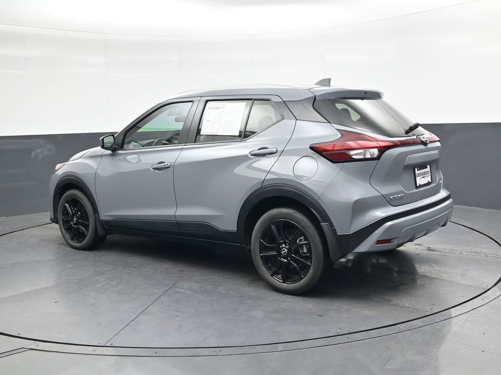 Used 2024 Nissan Kicks SV image 6