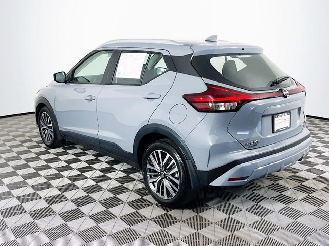Used 2024 Nissan Kicks SV image 6