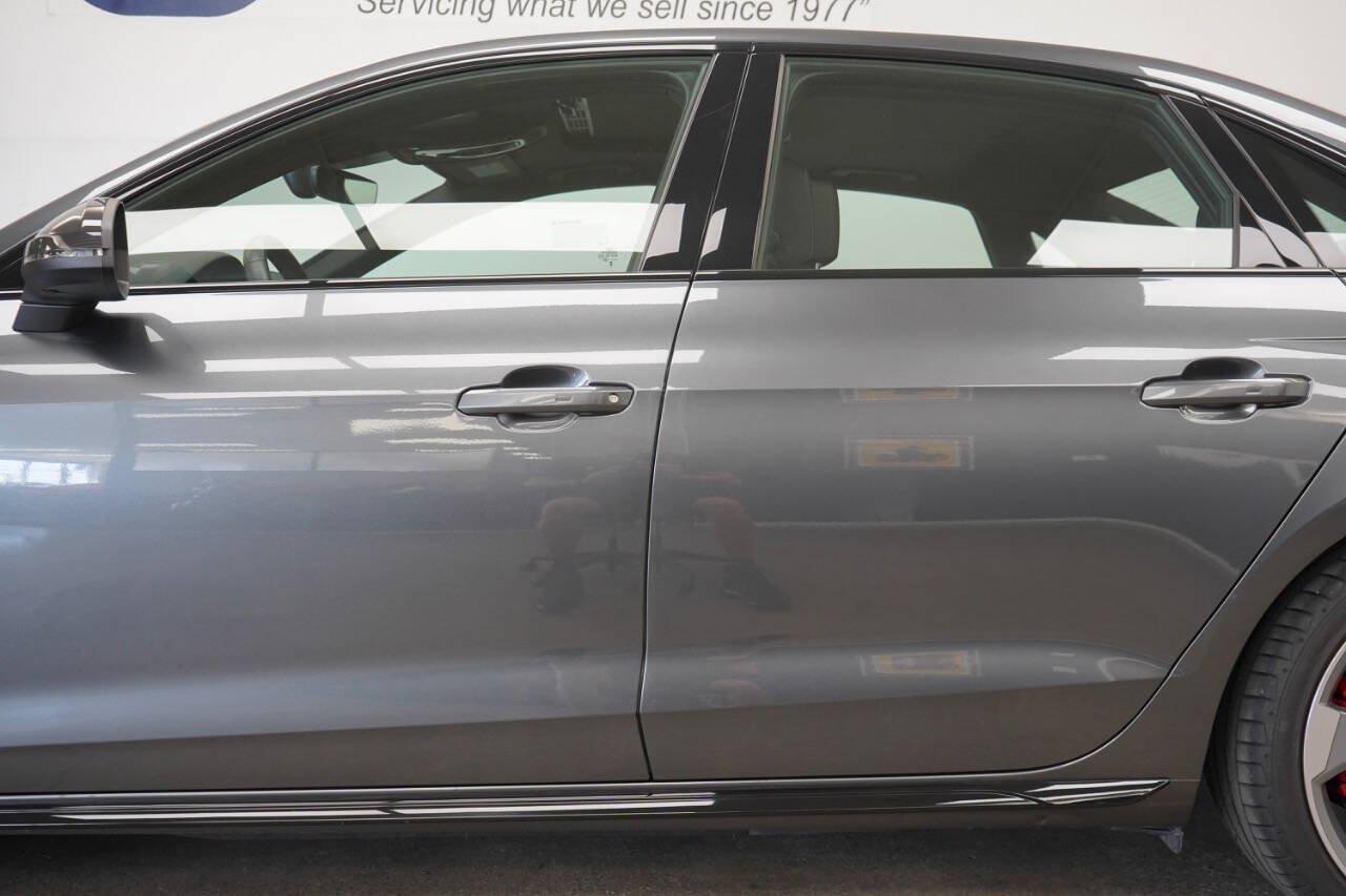 Used 2023 Audi A4 2.0T Premium Plus w/ Premium Plus Package AWD/4WD image 10