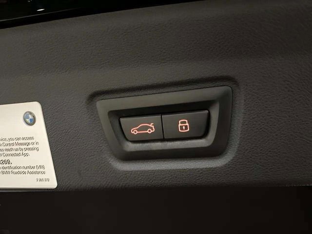 Used 2025 BMW i4 xDrive40i w/ Parking Assistance Package image 18