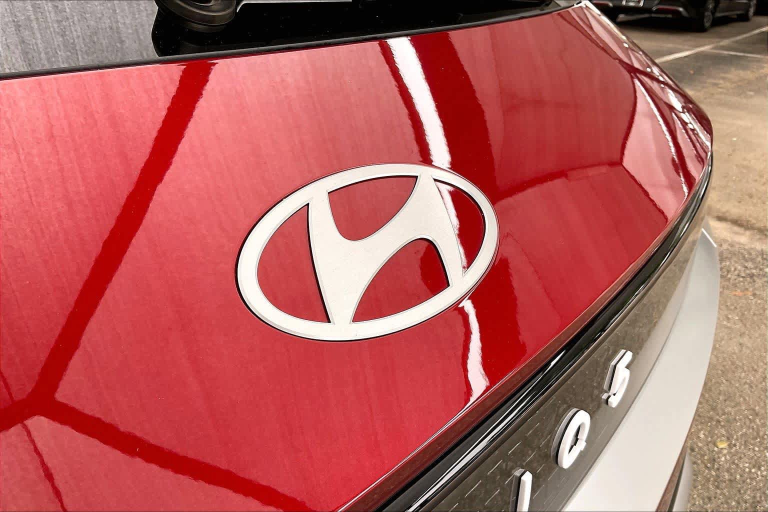 Certified 2026 Hyundai Ioniq 5 SEL RWD image 30
