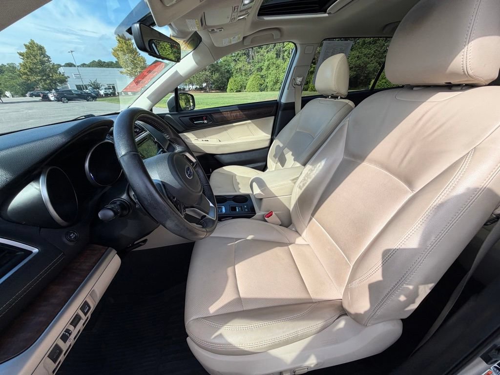 Used 2019 Subaru Outback 2.5i Limited w/ Popular Package #2 AWD/4WD image 11
