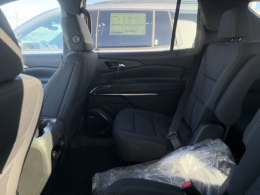 New 2025 Chevrolet Traverse LT w/ Enhanced Driving Package FWD image 12