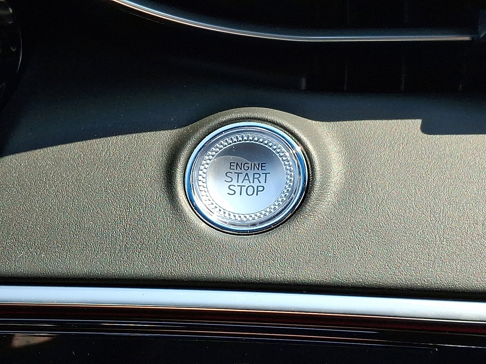 Used 2025 Genesis GV70 3.5T Sport image 25