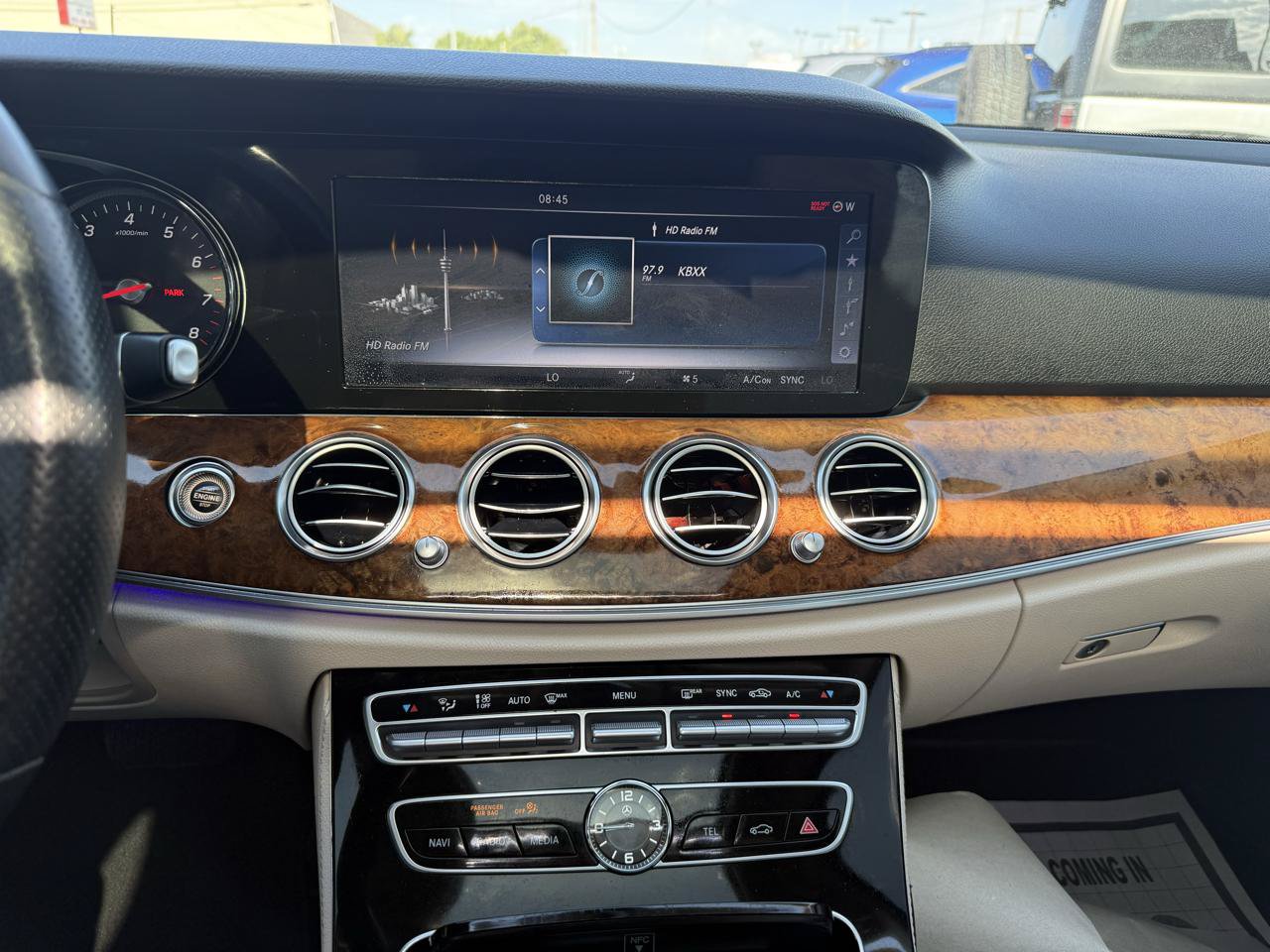 Used 2017 Mercedes-Benz E 300 image 14