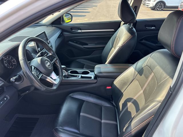 Used 2024 Nissan Altima 2.5 SR FWD image 5
