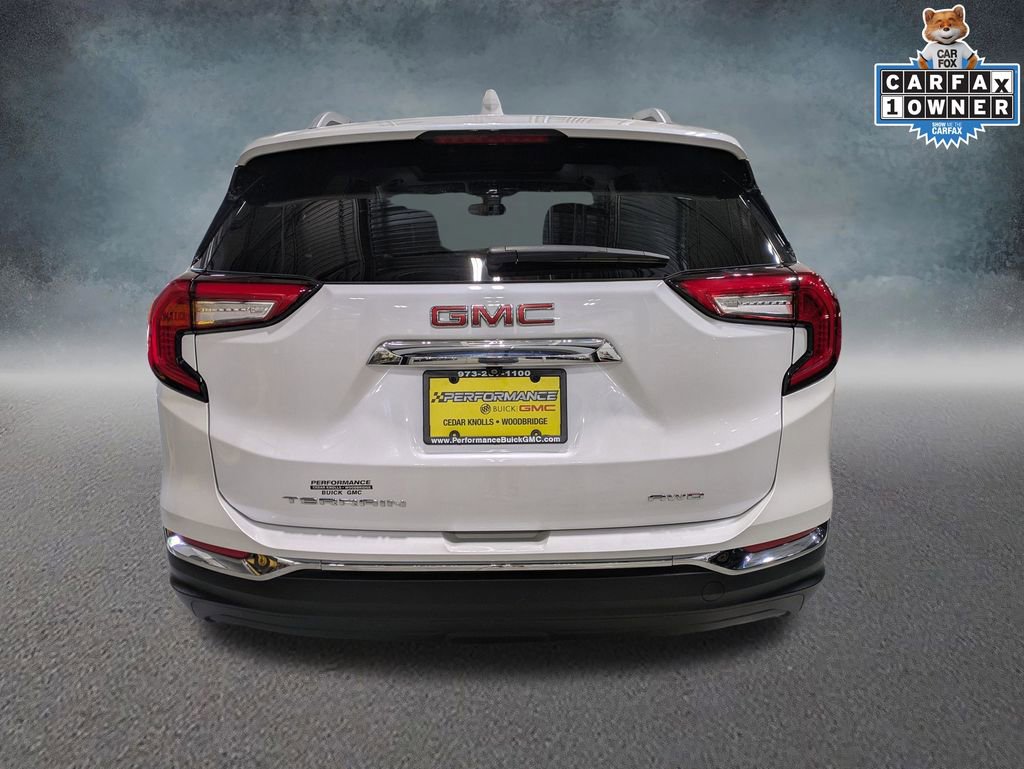 Used 2024 GMC Terrain SLT w/ Infotainment Package II AWD/4WD image 5
