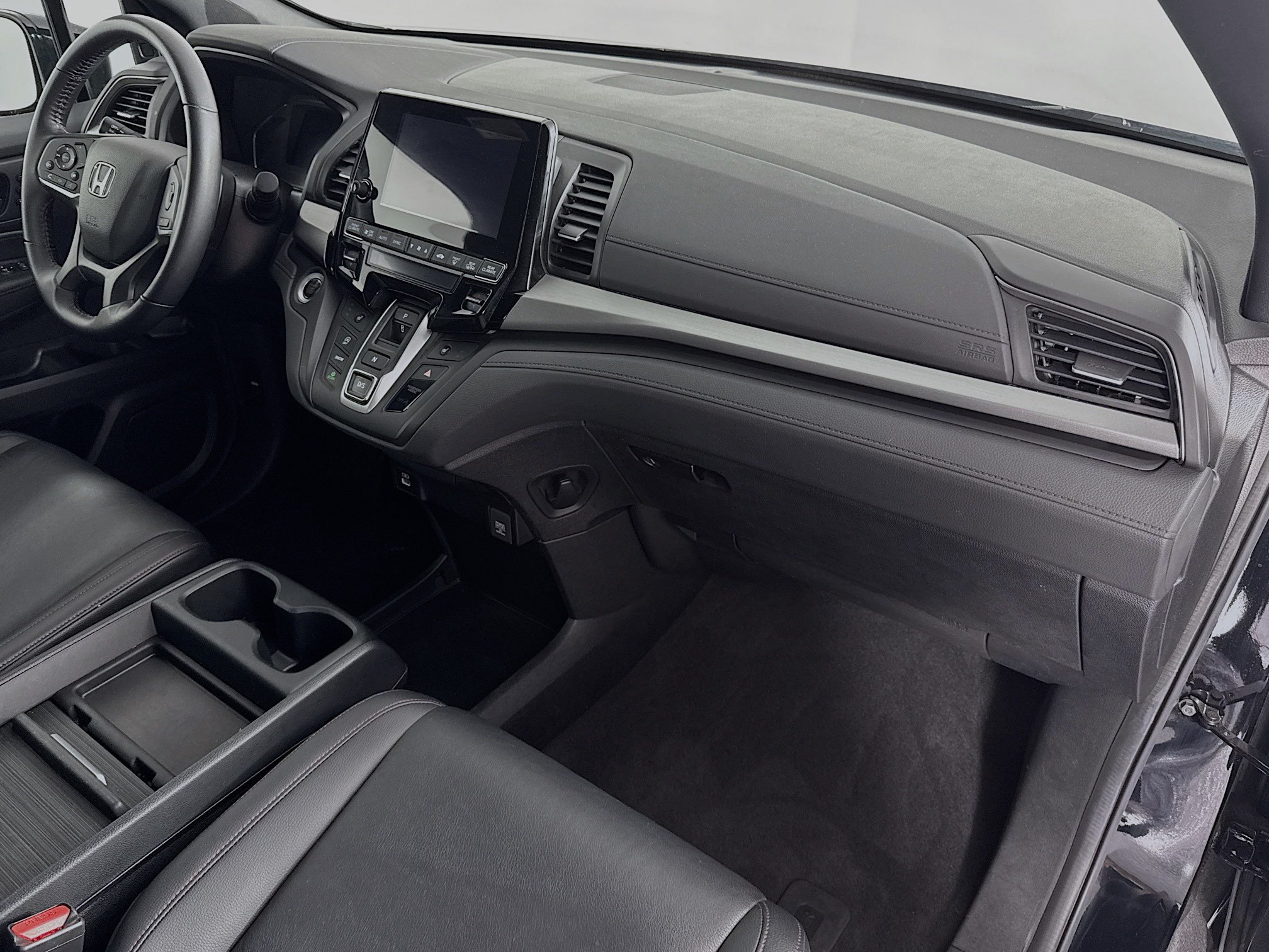 Certified 2024 Honda Odyssey Sport image 30
