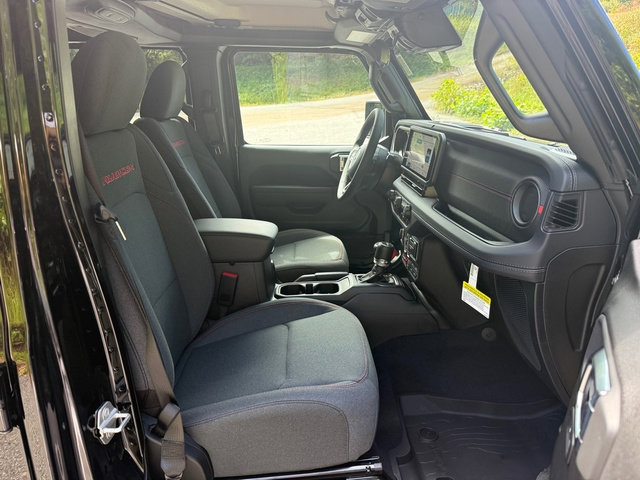 New 2025 Jeep Gladiator Rubicon image 19